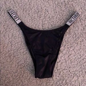 Victoria’s Secret bling side Brazilian panty